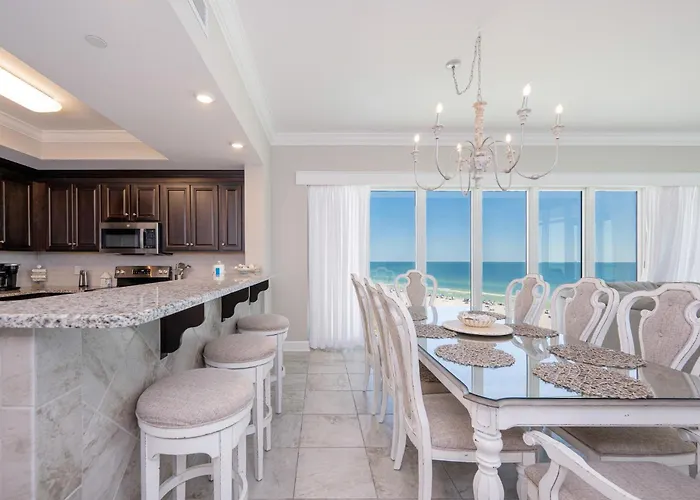 Phoenix Gulf Towers 604 Apartment *