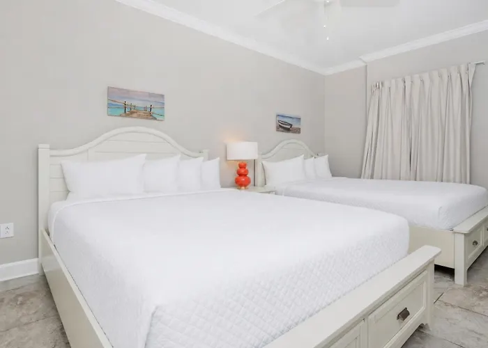 Phoenix Gulf Towers 604 Apartment